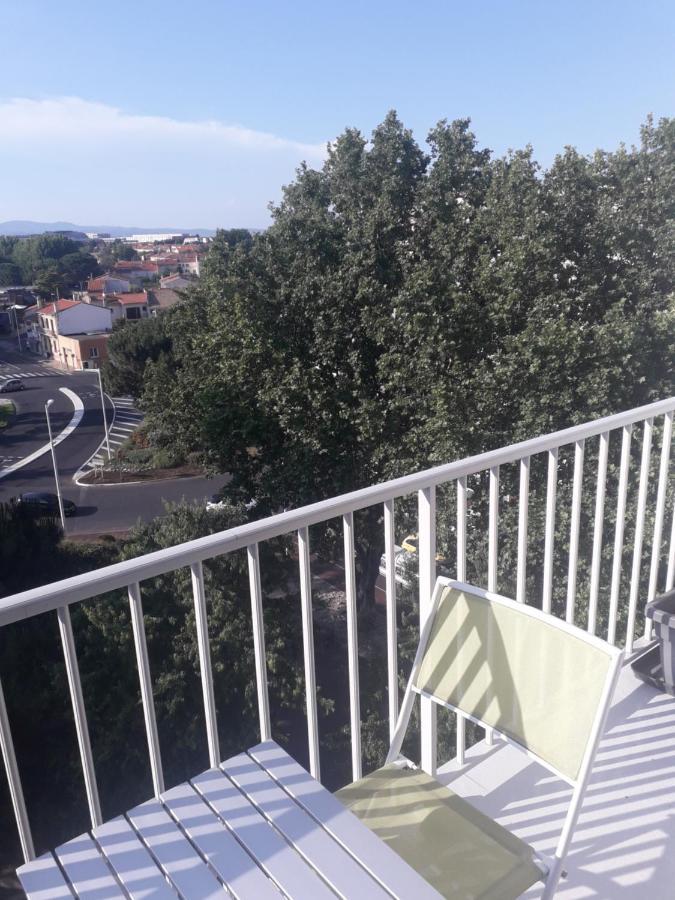 Residence D'Anjou - Grand Studio Avec Balcon Et Parking Privatif Perpignan Dış mekan fotoğraf